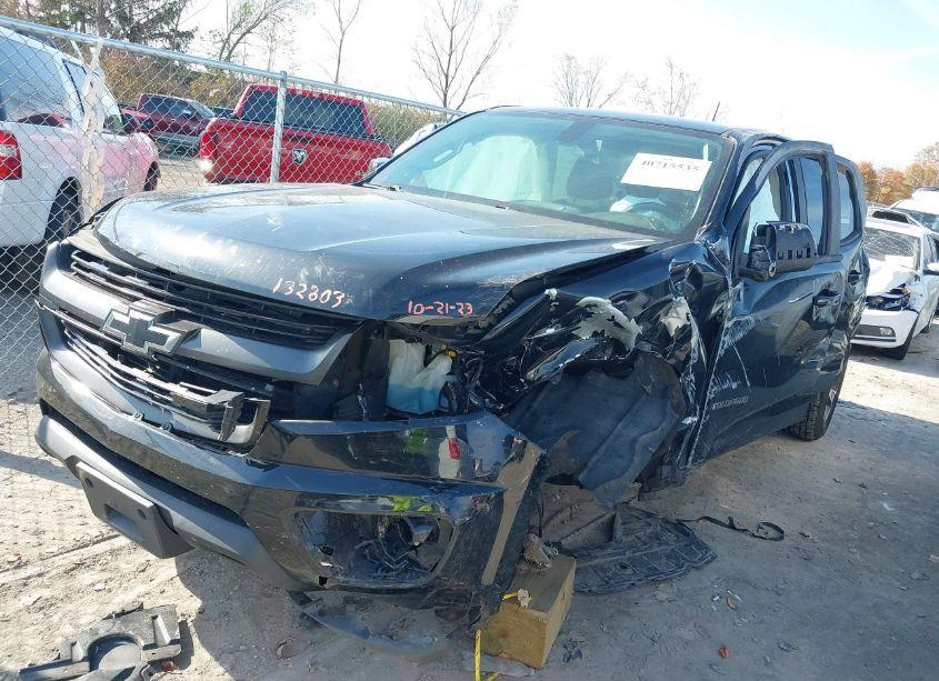 Photo 2 of 2015 Chevrolet Colorado Z71 (VIN 1GCGTCE38F1209614)