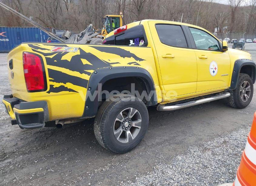 Photo 4 of 2015 Chevrolet Colorado Z71 (VIN 1GCGTCE38F1265875)
