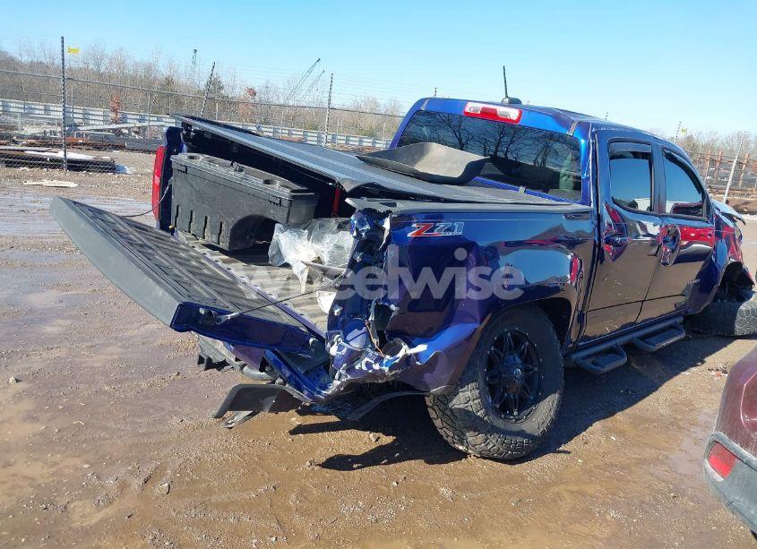 Photo 4 of 2015 Chevrolet Colorado Z71 (VIN 1GCGTCE3XF1210988)