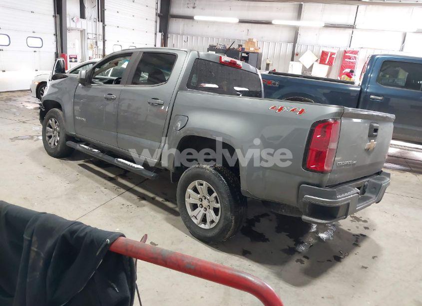 Photo 3 of 2019 Chevrolet Colorado LT (VIN 1GCGTCEN0K1113083)