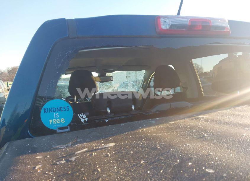 Photo 20 of 2019 Chevrolet Colorado LT (VIN 1GCGTCEN0K1268281)