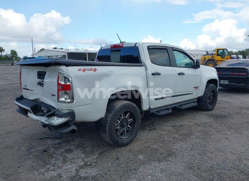 Photo 4 of 2019 Chevrolet Colorado LT (VIN 1GCGTCEN0K1275182)