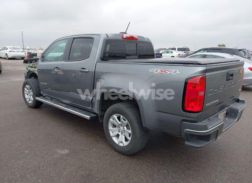 Photo 3 of 2021 Chevrolet Colorado 4WD SHORT BOX LT (VIN 1GCGTCEN0M1101812)