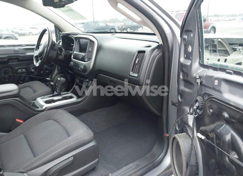 Photo 5 of 2021 Chevrolet Colorado 4WD SHORT BOX LT (VIN 1GCGTCEN0M1101812)