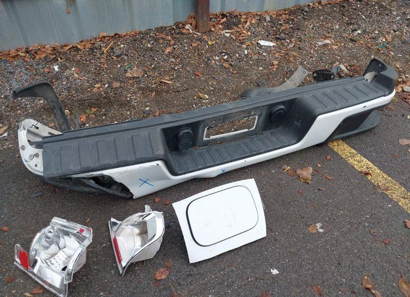 Photo 12 of 2021 Chevrolet Colorado 4WD LONG BOX LT (VIN 1GCGTCEN1M1104038)