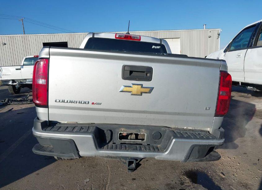 Photo 16 of 2019 Chevrolet Colorado LT (VIN 1GCGTCEN2K1175794)