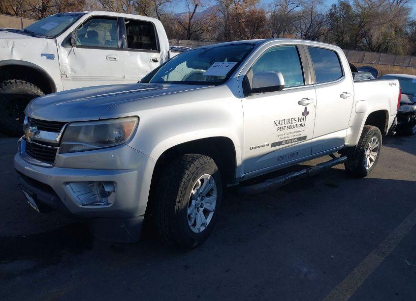 Photo 2 of 2019 Chevrolet Colorado LT (VIN 1GCGTCEN2K1175794)