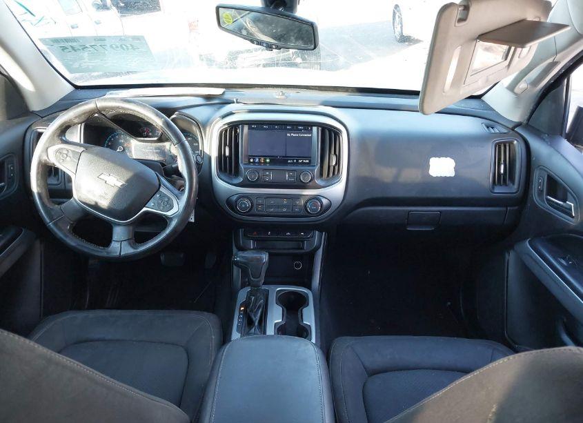 Photo 5 of 2019 Chevrolet Colorado LT (VIN 1GCGTCEN2K1175794)