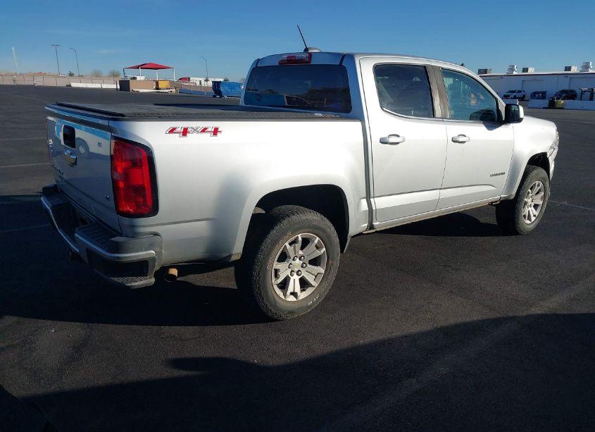 Photo 4 of 2018 Chevrolet Colorado LT (VIN 1GCGTCEN4J1283932)