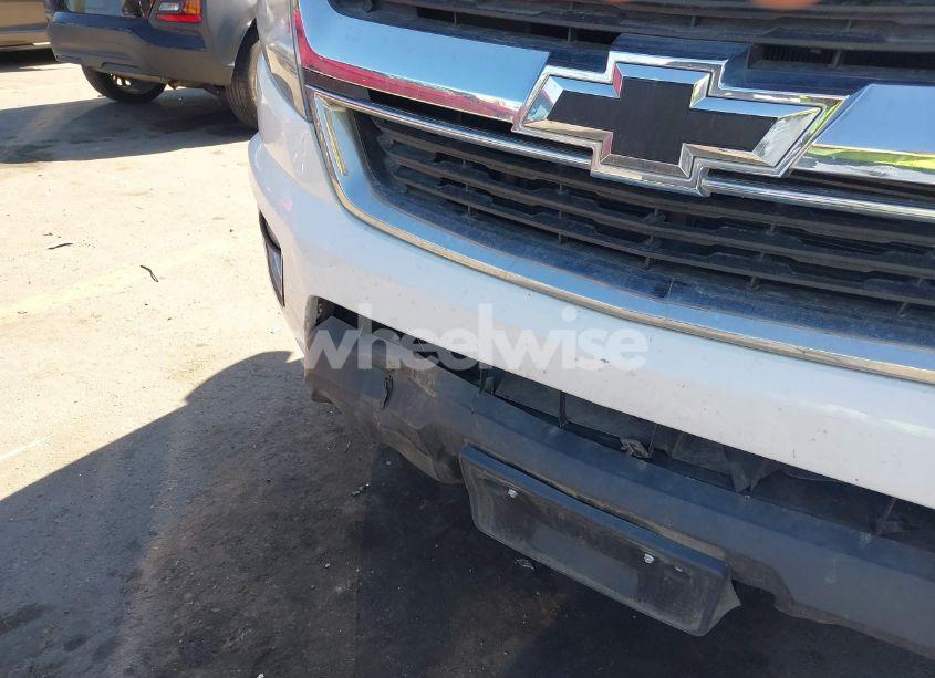 Photo 6 of 2018 Chevrolet Colorado LT (VIN 1GCGTCEN4J1297748)