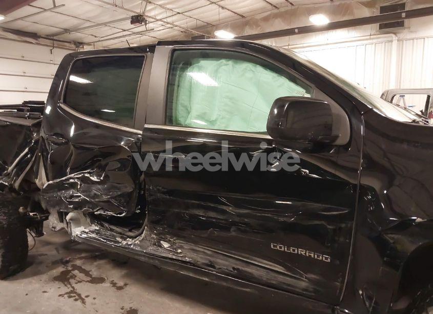 Photo 14 of 2018 Chevrolet Colorado LT (VIN 1GCGTCEN5J1277475)