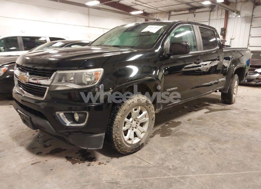 Photo 2 of 2018 Chevrolet Colorado LT (VIN 1GCGTCEN5J1277475)