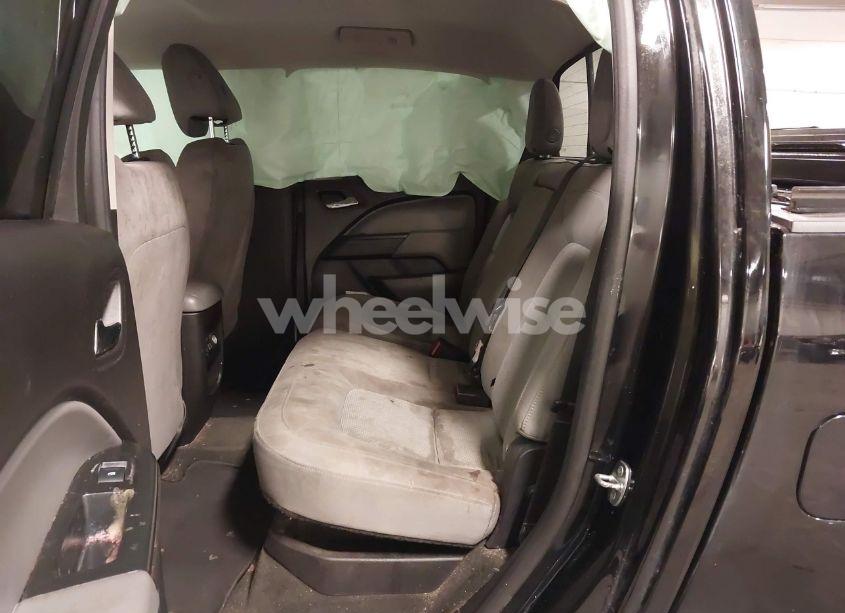 Photo 8 of 2018 Chevrolet Colorado LT (VIN 1GCGTCEN5J1277475)