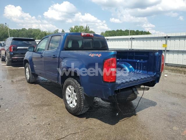 Photo 2 of 2019 CHEVROLET COLORADO LT (VIN 1GCGTCEN5K1107845)