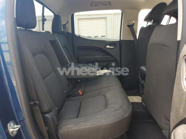 Photo 5 of 2019 CHEVROLET COLORADO LT (VIN 1GCGTCEN5K1107845)