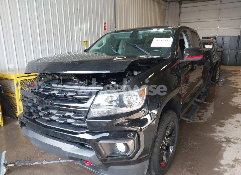 Photo 2 of 2021 Chevrolet Colorado 4WD SHORT BOX LT (VIN 1GCGTCEN5M1112966)