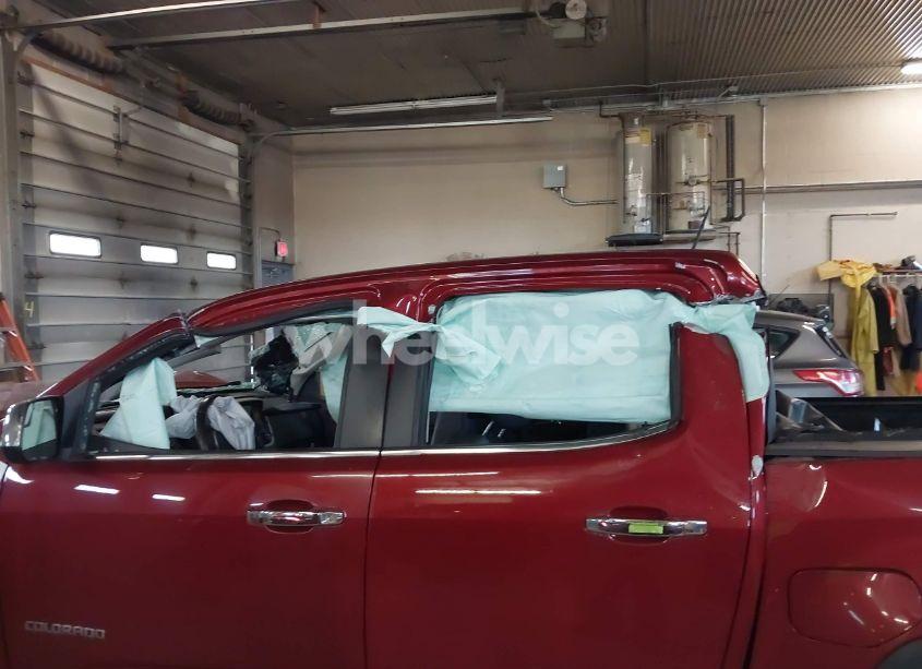 Photo 6 of 2017 Chevrolet Colorado LT (VIN 1GCGTCEN6H1240672)