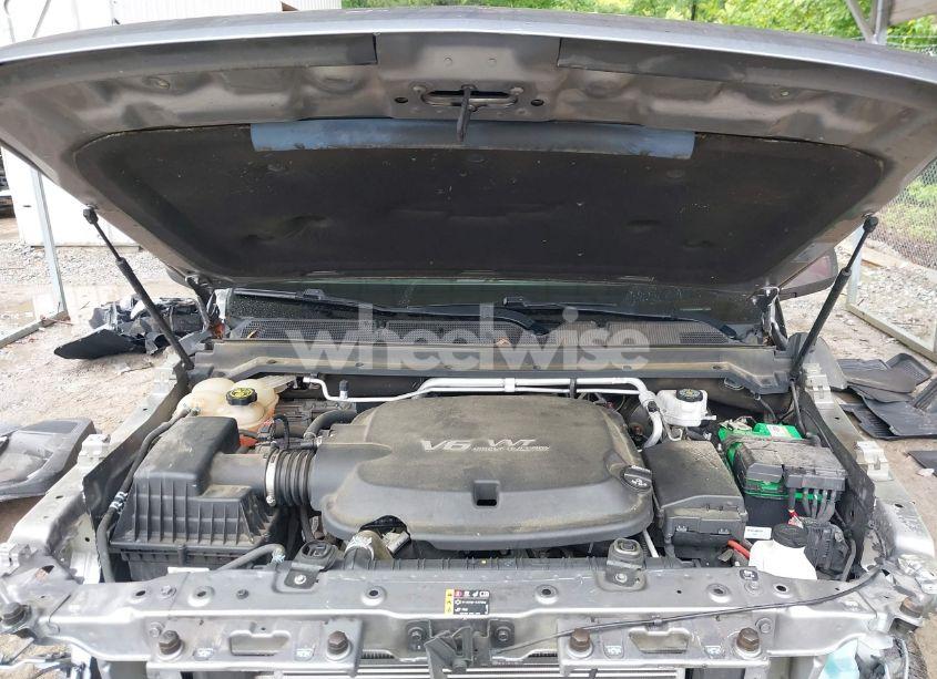 Photo 10 of 2018 Chevrolet Colorado LT (VIN 1GCGTCEN6J1146104)