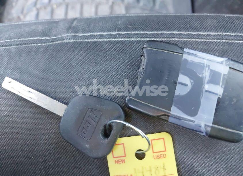 Photo 11 of 2018 Chevrolet Colorado LT (VIN 1GCGTCEN6J1289988)