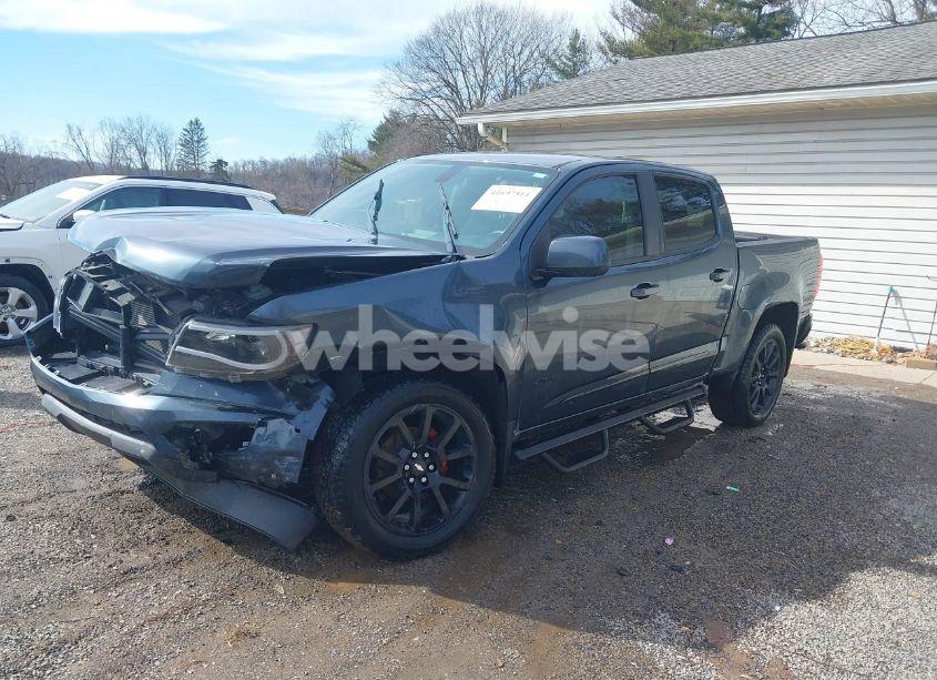 Photo 2 of 2019 Chevrolet Colorado LT (VIN 1GCGTCEN6K1317595)
