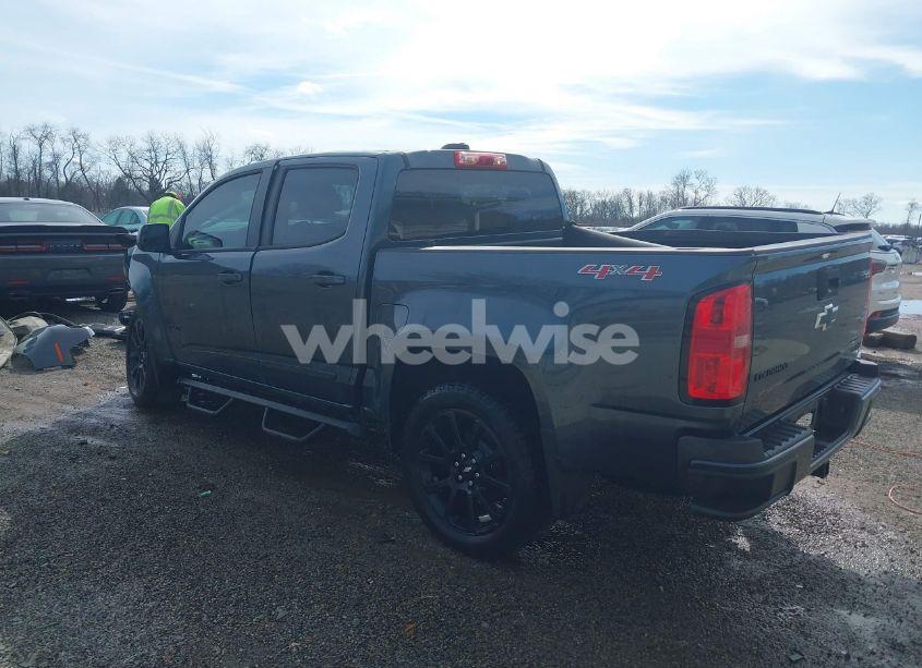 Photo 3 of 2019 Chevrolet Colorado LT (VIN 1GCGTCEN6K1317595)