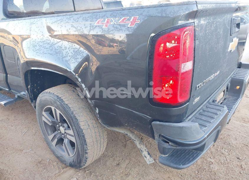 Photo 6 of 2017 Chevrolet Colorado LT (VIN 1GCGTCEN7H1174004)