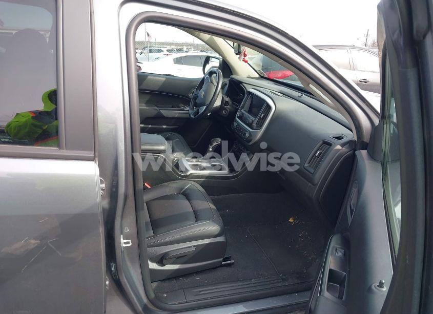 Photo 5 of 2022 Chevrolet Colorado 4WD SHORT BOX LT (VIN 1GCGTCEN7N1145713)