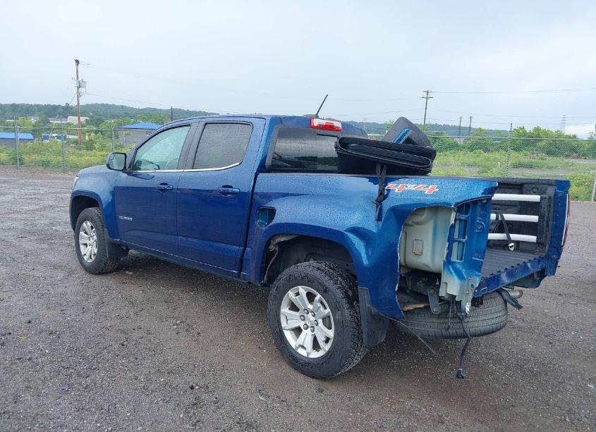 Photo 3 of 2019 Chevrolet Colorado LT (VIN 1GCGTCEN8K1256380)