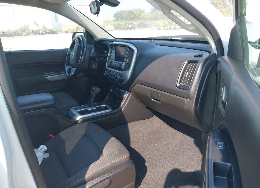 Photo 5 of 2020 Chevrolet Colorado 4WD SHORT BOX LT (VIN 1GCGTCEN8L1112734)