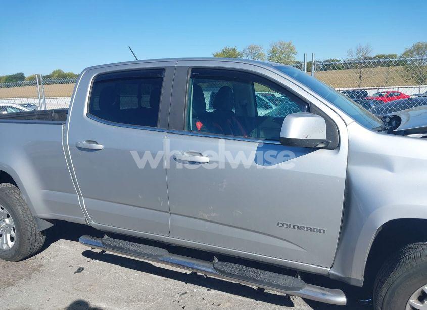 Photo 13 of 2017 Chevrolet Colorado LT (VIN 1GCGTCENXH1174059)