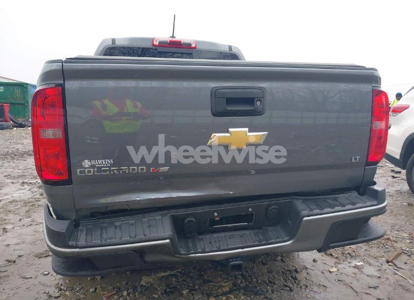 Photo 6 of 2019 Chevrolet Colorado LT (VIN 1GCGTCENXK1158774)