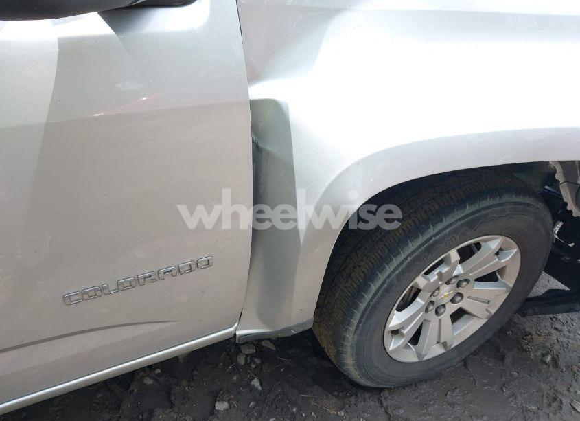 Photo 6 of 2020 Chevrolet Colorado 4WD SHORT BOX LT (VIN 1GCGTCENXL1126974)