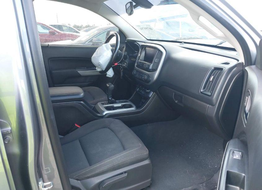 Photo 5 of 2021 Chevrolet Colorado 4WD SHORT BOX LT (VIN 1GCGTCENXM1141458)