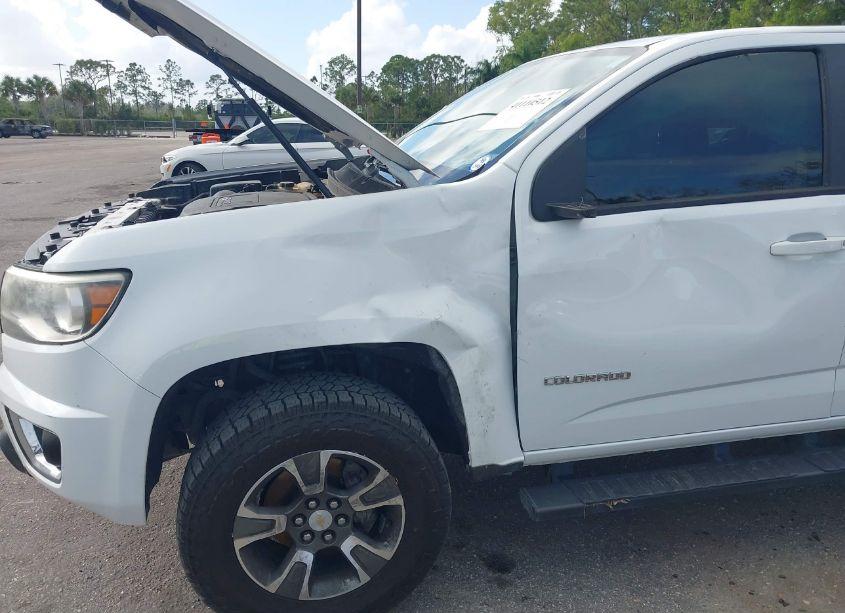 Photo 6 of 2016 Chevrolet Colorado Z71 (VIN 1GCGTDE30G1243716)