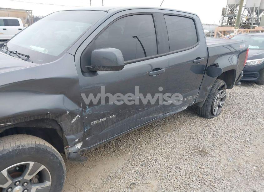 Photo 6 of 2016 Chevrolet Colorado Z71 (VIN 1GCGTDE31G1141521)
