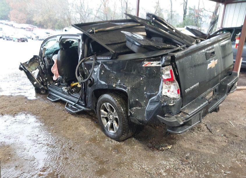 Photo 3 of 2016 Chevrolet Colorado Z71 (VIN 1GCGTDE31G1312302)