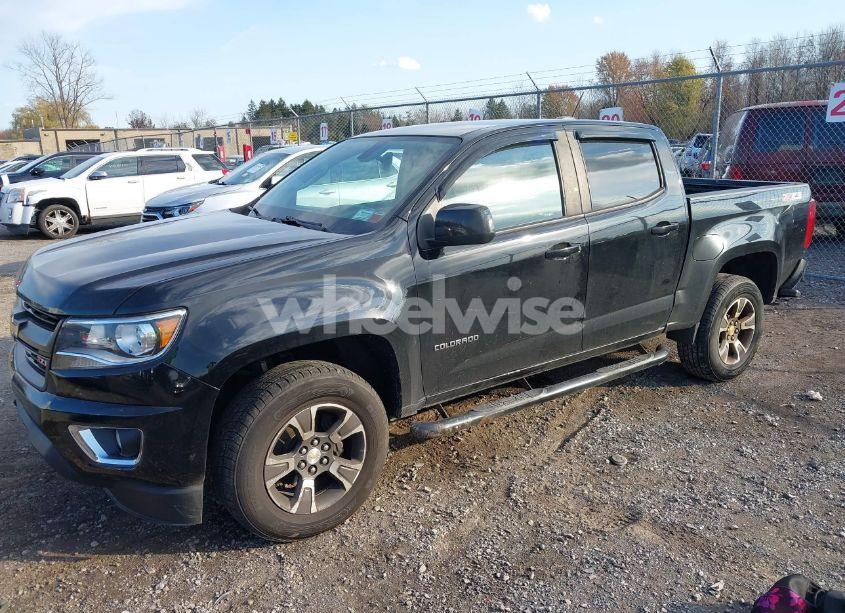 Photo 2 of 2016 Chevrolet Colorado Z71 (VIN 1GCGTDE31G1382141)