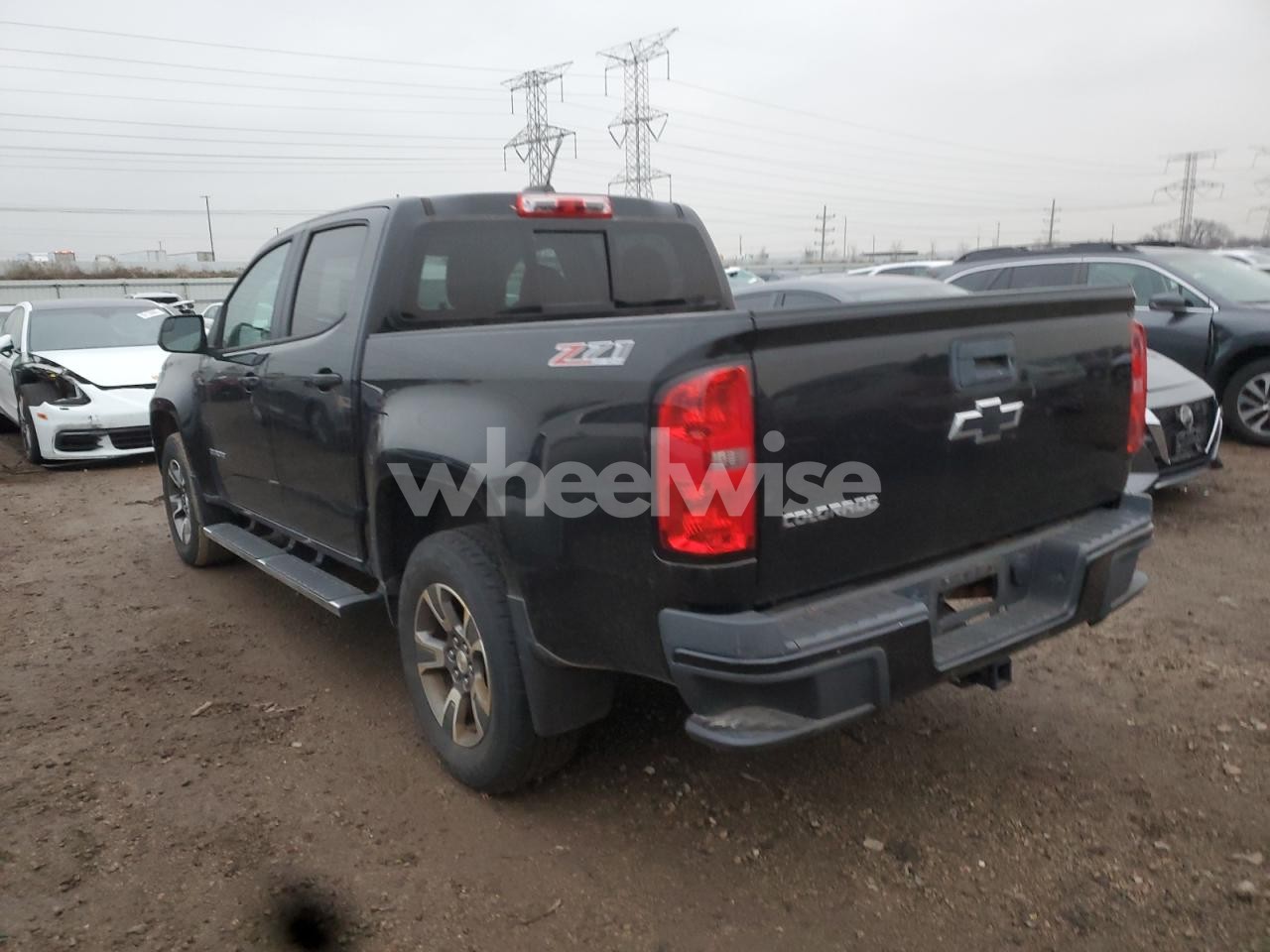 Photo 2 of 2016 CHEVROLET COLORADO Z71 N/A (VIN 1GCGTDE32G1271856)