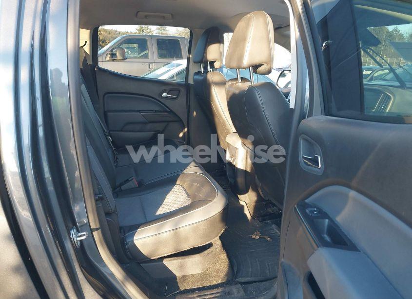 Photo 8 of 2016 Chevrolet Colorado Z71 (VIN 1GCGTDE33G1369553)