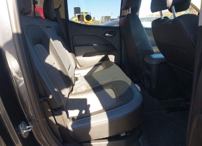 Photo 8 of 2016 Chevrolet Colorado Z71 (VIN 1GCGTDE34G1154070)