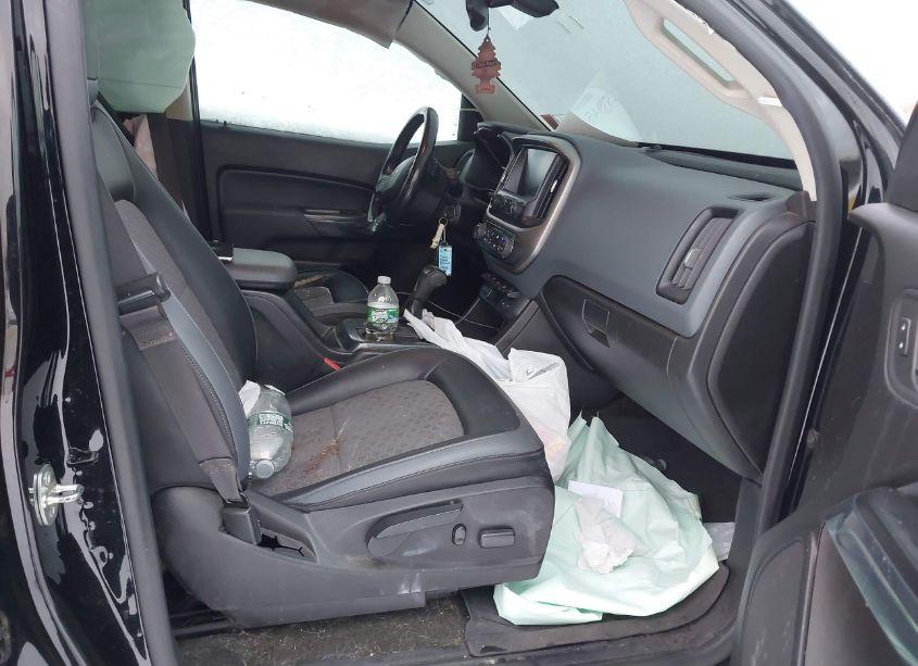 Photo 5 of 2016 Chevrolet Colorado Z71 (VIN 1GCGTDE39G1346987)