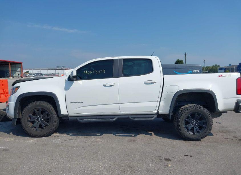 Photo 15 of 2018 Chevrolet Colorado Z71 (VIN 1GCGTDEN0J1108003)