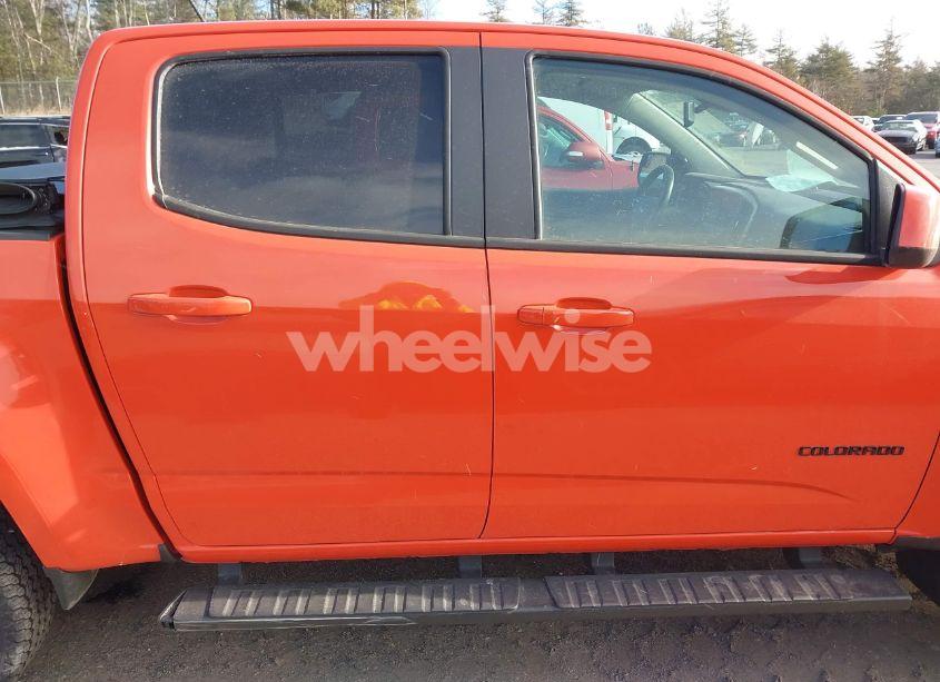 Photo 13 of 2020 Chevrolet Colorado 4WD SHORT BOX Z71 (VIN 1GCGTDEN0L1143594)