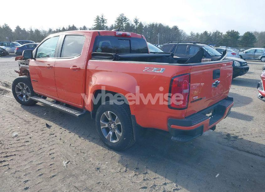Photo 3 of 2020 Chevrolet Colorado 4WD SHORT BOX Z71 (VIN 1GCGTDEN0L1143594)