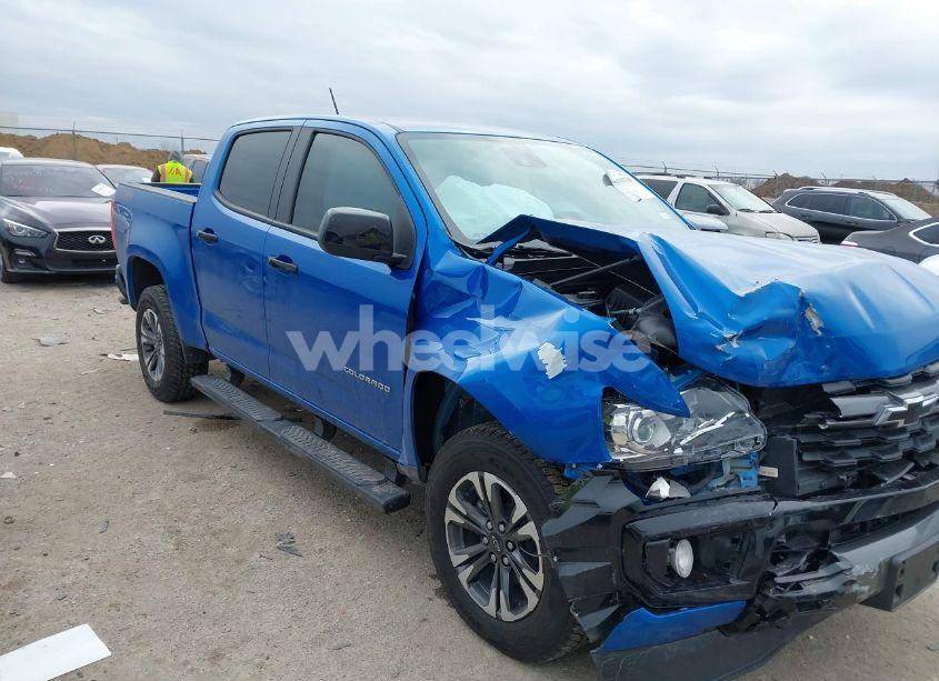 2022 Chevrolet Colorado 4WD SHORT BOX Z71 (VIN 1GCGTDEN1N1316915) main photo