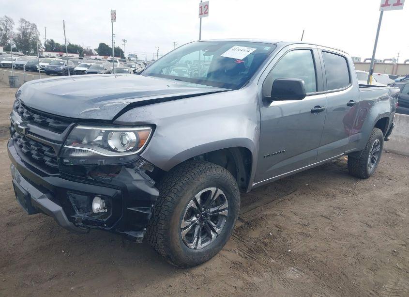 Photo 2 of 2021 Chevrolet Colorado 4WD LONG BOX Z71 (VIN 1GCGTDEN2M1277072)