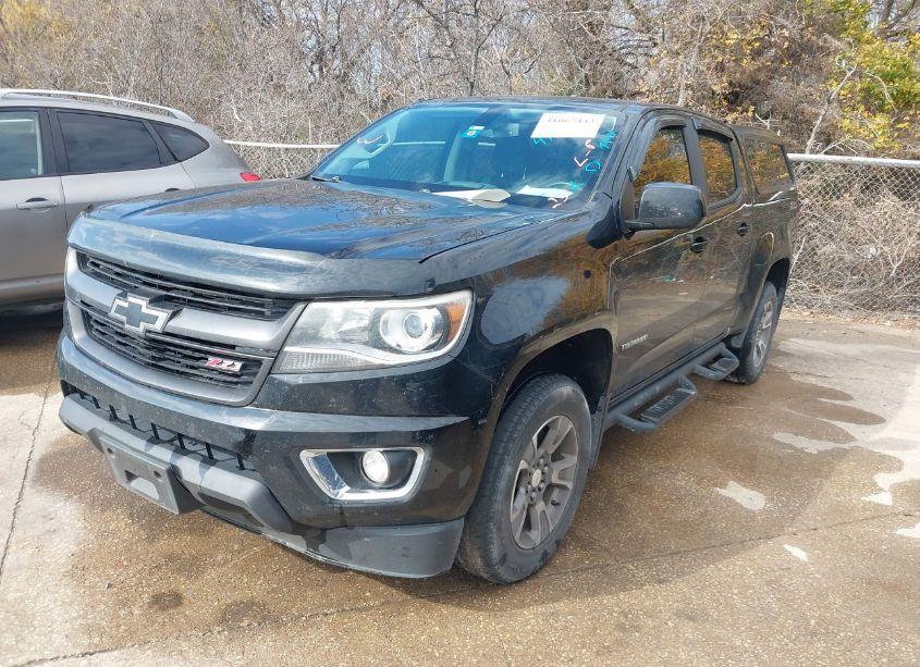 Photo 2 of 2017 Chevrolet Colorado Z71 (VIN 1GCGTDEN3H1183580)
