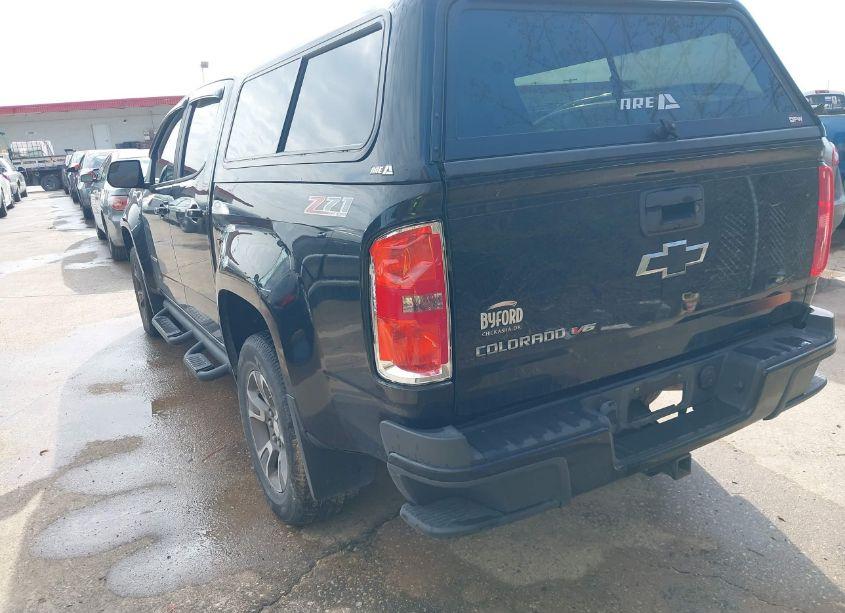 Photo 3 of 2017 Chevrolet Colorado Z71 (VIN 1GCGTDEN3H1183580)