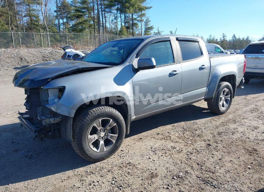 Photo 2 of 2018 Chevrolet Colorado Z71 (VIN 1GCGTDEN3J1154473)