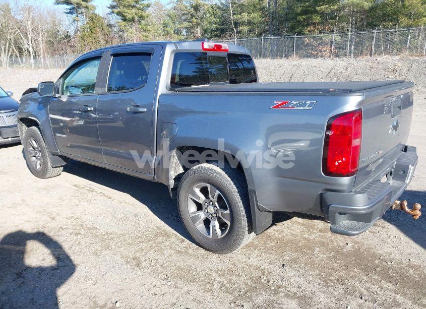 Photo 3 of 2018 Chevrolet Colorado Z71 (VIN 1GCGTDEN3J1154473)